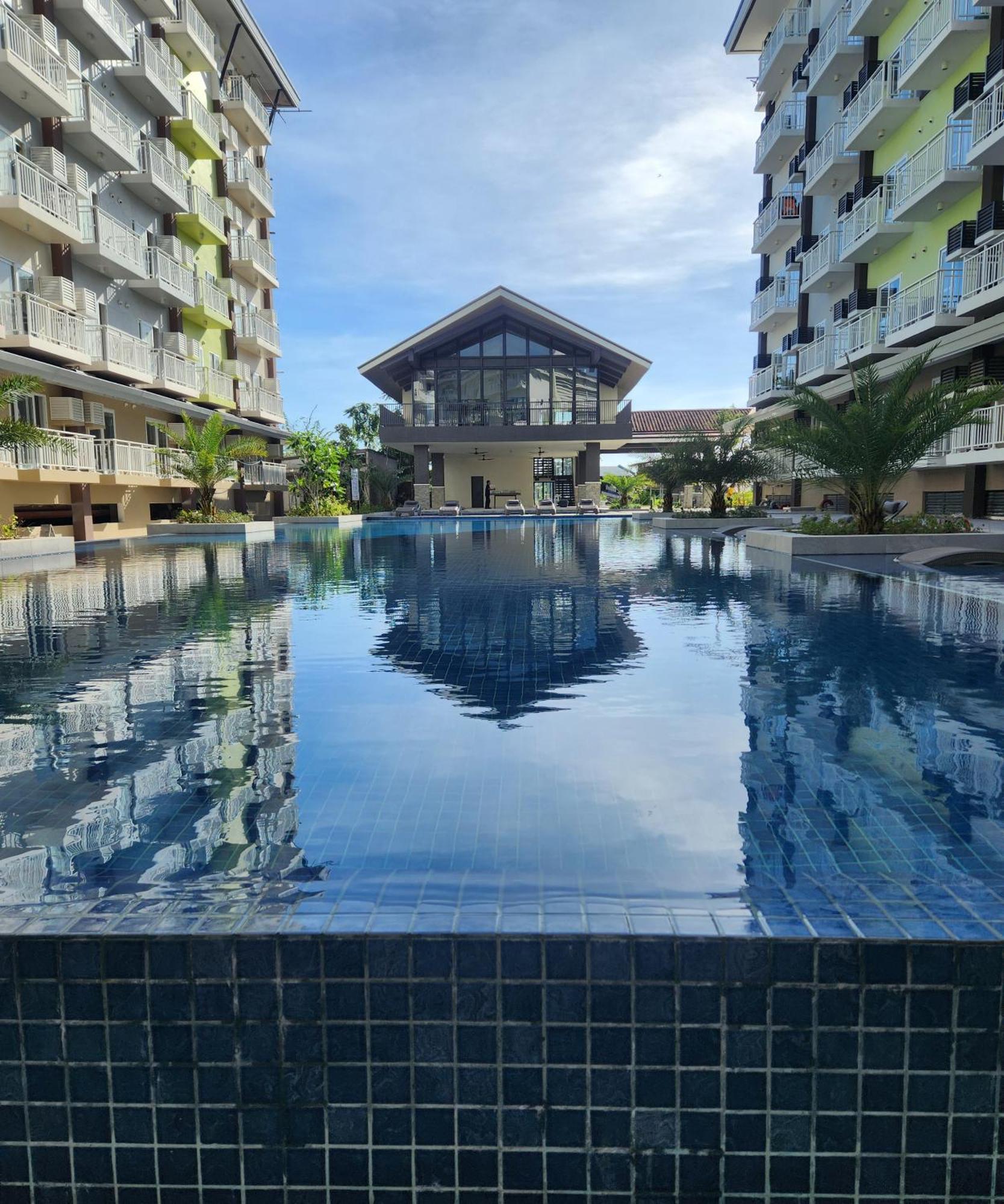 Condo Azur Suites A326 Amani Resorts Residences , 5 Minutes Airport, Netflix, Stylish, Cozy With Luxurious Swimming Pool Мактан Экстерьер фото