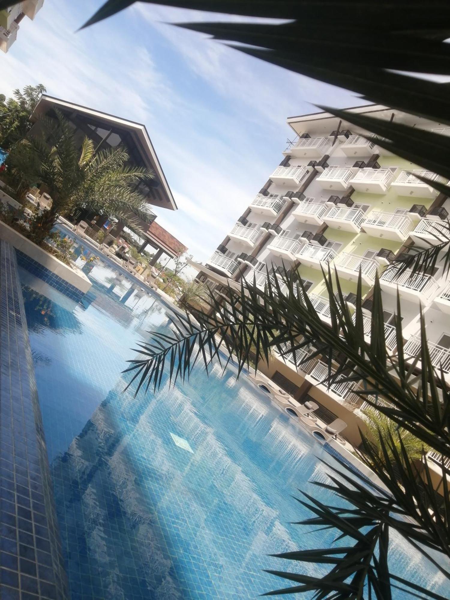Condo Azur Suites A326 Amani Resorts Residences , 5 Minutes Airport, Netflix, Stylish, Cozy With Luxurious Swimming Pool Мактан Экстерьер фото